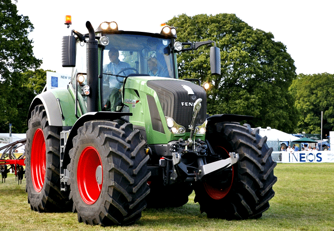 Fendt. 828_01_650_450.gif